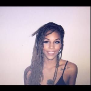 Meet your Posher, Jasmine